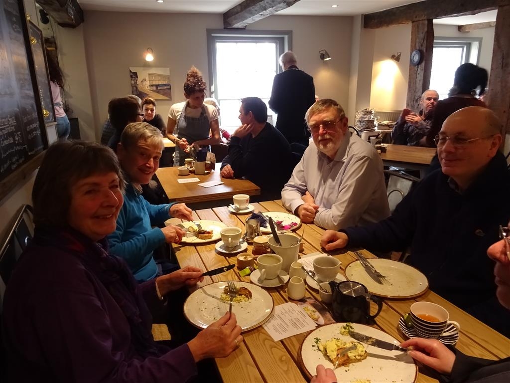 Happy breakfasters at Caffe 21