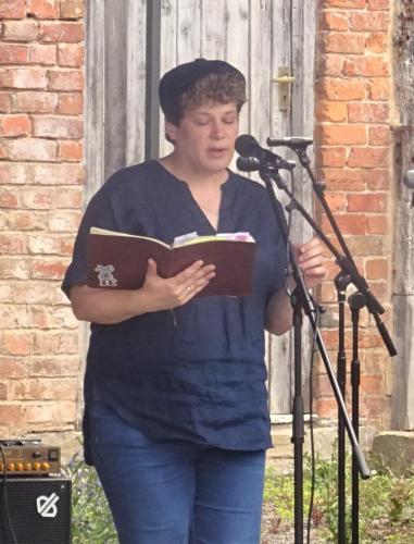 Emma Clowsley brings locality to Poetry